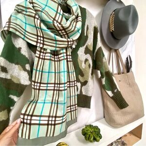 Trendy Mint plaid satin scarf/wrap